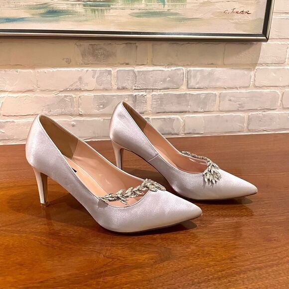 Silver Satin Evening Heels with Rhinestones Size 9.5 - Picture 2 of 9